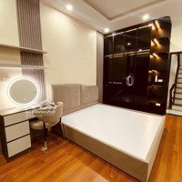 Hot! Nguyễn Khang,Yên Hoà Diện Tích 50M2X6Tầng Thang Máy Mt5M. Giá Bán 9,7Tỷ. Thông Sàn Cách Phố 30M