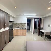 Trống sẵn phòng cửa sổ thoáng full nội thất, máy giặt riêng ngay Nguyễn Kiệm, Phú Nhuận