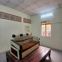 Nhà 2 phòng rộng rãi gần chợ Tầm Vu