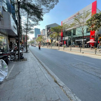 Siêu Phẩm Mặt Phố Quận Đống Đa, 82M2 Vỉa Hè Rộng, Vị Trí Đẹp Nhất, Kinh Doanh Sầm Uất - Nhỉnh 30 Tỷ