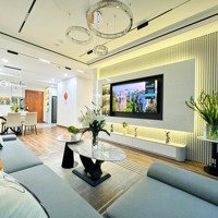 (Miễn Phí Dịch Vụ 3 Năm) Cần Bán Căn Hộ 135M2 Goldmark City 3 Phòng Ngủ8Tỷ1. Có Sổ. Full Nội Thất Y Hình.