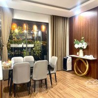 Bán Căn Hộ Chung Cư Tại Bình Minh Garden, Giá Tốt 5,4 Tỷ Vnd, Diện Tích 92M2