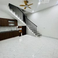 Văn Hương, Chính Chủ, Cần Bán Nhà Full Nội Thất, 33 M2 3 Tâng 4,8, 5 Tỷ Nhỉnh, 0363792097