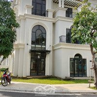 Bán Botique Villa Tại Vinhomes Grand Park, Giá Chỉ 4X Tỷ, 252 M2 - Biệt Thự Đẳng Cấp!