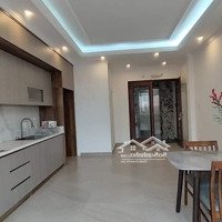 Nhà Phân Lô Gần Khu Đô Thị Goldmark Hồ Tùng Mậu, Xây Mới, 8 Tầng, Thang Máy, Khu Vực Dân Trí Cao