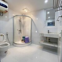 Cho thuê nhà 10 ngủ tại Văn Cao
