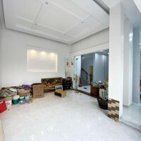 Cho thuê nhà 10 ngủ tại Văn Cao