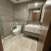 Chuyển Chỗ Ở Cần Bán Căn 2 Ngủ, 65M2, Full Nội Thất Đẹp, Hướng Tây Nam