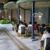 Sang/Cho Thuê Shophouse Đang Kinh Doanh Cafe Trà Sữa - Trà - Nước Ép