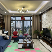 Cho Thuê Căn Hộ 3 Pn View Hồ Giảng Võ Siêu Đẹp, 117M2 Tại Platinum Residences Ban Công Đông Nam