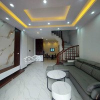 Bán Nhà La Phù 4,5T*30M2, Ôtô Đỗ Cách 10M, Gõ Nông, Ngay Chợ, Trường, Gần Geleximco, Aeon Hà Đông