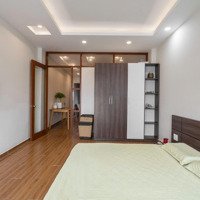 Cho Thuê Căn Hộ 1 Phòng Ngủ40M2 Ban Công Full Nội Thất_Vòng Xoay Điện Biên Phủ_Ngã Tư Hàng Xanh