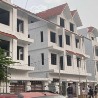 Bán Biệt Thự 3 Tầng Đường Hoàng Trọng Mậu - Khu Vực Đẳng Cấp The Manor Mỹ Đình 202M2 Chỉ 29 Tỷ