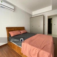 Cho Thuê Căn Hộ 2 Phòng Ngủmidtown Full Nội Thất Có Ô Xe Hầm Giá Chỉ 25 Triệu / Tháng . Lh Xem Nhà Ngay