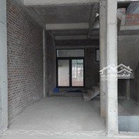 Chính Chủ Cần Tiền Bán Shophouse Mặt Chung Cư, 79M2, Xây 5T, Có Thang Máy, 16 Tỷ Liên Hệ: 0988 970 692