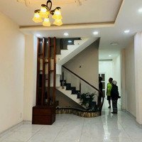 Cho Thuê Nhà 3 Tầnghẽm Xe Hơi50M2, Ngang 4M, 4 Phòng Ngủ 5 Vệ Sinh 12 Triệu/ Th