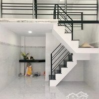 Bán Nhà 3 Tầng Hẻm Xe Hơi Quận 7 Giá Cực Tốt Chỉ 3 Tỷ, Giảm Ngay 300 Triệu Trong Tháng!