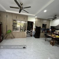 Bán Nhà Nguyễn Trọng Tuyển P8 Quận Phú Nhuận - 134M2 - 2 Tầng , 7 Phòng Ngủ, Dòng Tiền Hơn 30 Triệu/Tháng -Ntd