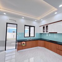 Nhà Cho Thuê 4 Phòng Ngủ Sun Casa Central 14 Triệu/Tháng