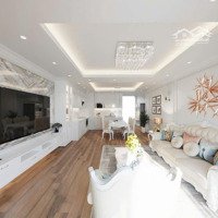 Bán Căn Hộ Cao Cấp Royal City Nguyễn Trãi Thanh Xuân Diện Tích: 100M Giá Bán 10.5 Tỷ Full Nội Thất