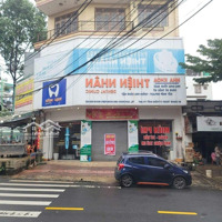 Cho Thuê Nhà Góc 2Mt Quang Trung, Diện Tích: 11M X 15M, 1 Trệt, 3 Lầu, Đaclak