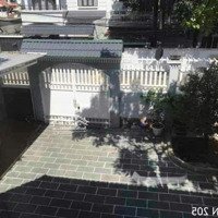 Cho Thuê Villa Sân Rộng Phường An Phú, Quận 2, Phù Hợp Làm Văn Phòng Hoặc Ở