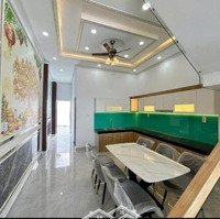 Cần Bán Gấp Căn Nhà Ngay Mặt Tiền Đường Đoàn Nguyễn Tuấn - Shr