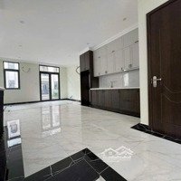 Shophouse Sao Biển Dưới Cụm Chung Cư Đã Hoàn Thiện 5 Tầng, Ck 30% Vào Giá Tại Vinhomes Ocean Park 2