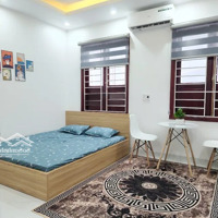 Căn Hộ Dịch Vụ Chùa Láng- Diện Tích: 45M-6Tầng-Mt4M- 8,5 Tỷ