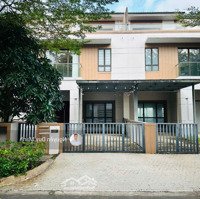 Cắt Lỗ Nhà Phố Zone 8 Swanbay 126M2/Full Nội Thất Giá Bán 8,8 Tỷ 0945 706508