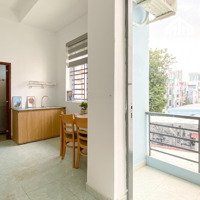 Cho Thuê Phòng Studio Ban Công Mới Xây Gần Công Viên Làng Hoa