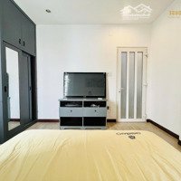 Cho Thuê 1 Phòng Ngủ50M2 Full Nội Thất , Thang Máy, Nhà Xe Rộng Gần Công Viên Vh Phú Nhuận, Thpt Phan Đl