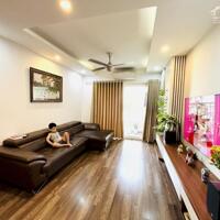 Cho thuê căn hộ chung cư Ngoại Giao Đoàn – 3PN siêu rộng ( đồ cơ bản or full đồ)