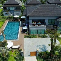 Villa Góc 2 Mặt Tiền Ds 7 Song Hành.diện Tích200M2. 5 Tầng. Giá Bán 39 Tỷ. Liên Hệ: 0901882939