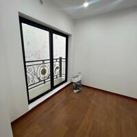 BÁN NHÀ NGHI TÀM TÂY HỒ 35m2, 5 TẦNG MẶT TIỀN 3,3m GIÁ 6.5 TỶ
