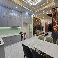 Nhà Sổ Hồng Riêng , Diện Tích 100M2, Khu Dân Trí Cao, Xung Quanh Tiện Ích Đầy Đủ. Giá Bán 3 Tỷ