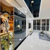 Bán Gấp 3 Phòng Ngủ Có Sổ, Full Nt Deco Cao Cấp Toà Landmark 1 Giá Bán 14,1 Tỷ.