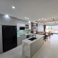 Bán Nhà Phố Nguyễn Văn Cừ, 63M2, 6 Tầng Thang Máy. Gara 2 Ô Tô. Liên Hệ: 0913013310