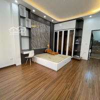 Chậm Là Hết! Tân Mai-Ô Tô Đỗ Trong Nhà - Phân Lô- S:30M2- Giá Bán 8.5Tỷ.