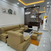 Bán Nhà 44M2 Ngọc Thuỵ Long Biên