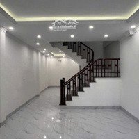 Bán Nhà Việt Hưng, 60M2, 6 Ngủ, Kinh Doanh Đa Dạng, Mới Tinh, 9.5 Tỷ