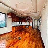 Ngon Luôn! Chùa Láng, Ô Tô, 2 Thoáng, Thang Máy, Full Nội Thất, Dòng Tiền 30 Triệu/Th, 62M2*4M