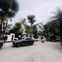 Bán Biệt Thự Bán Đảo Linh Đàm 300M2 4 Tầng, 1 Hầm, Mt12M. Cách Bờ Hồ 100M