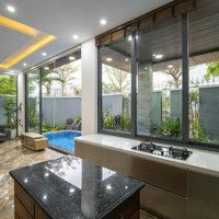 Cho Thuê Villa Gần Biển Hồ Bơi 10 Phòng