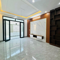 Gấp! Cắt Lỗ-Bán Nhà 4T Ô Tô Vào Tận Nhà-Ngay Sát Mặt Chợ Kinh Doanh-Cần Tiền Trả Nợ Ngân Hàng-3.2Tỉ