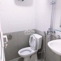 Cho Thuê Căn Hộ 60M2 Chính Chủ (Gần Vincom Btrieu Và Cvien Tn)