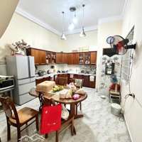 Bán Nhà Lô Góc - Xe Tải Tận Nhà - 4 Tầng 6 Pn - Gần Chợ Bà Chiểu - Hơn 70M2 - Tặng Nội Thất