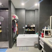 Cho Thuê Căn Hộ Chung Cư Cao Cấp 107 Nguyễn Chí Thanh 100M2, 3 Ngủ, Đầy Đủ Đồ Mới Đẹp, 15 Triệu/Th