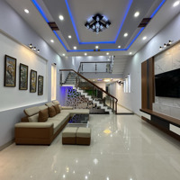 Nắm Chính Chủ Nhà 3 Tầng Đường Bùi Công Trừng !!