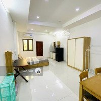 Chính Chủ Cho Thuê Phòng Q10 Đầy Đủ Nội Thất Có Ban Công, Nhà Mới Sạch Sẽ 20M2. Giá 4 Triệu5